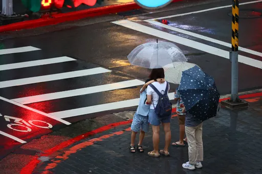 週末雨紛紛！明天各地有雨　好天氣「這一天」回歸