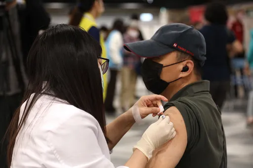 公費流感疫苗今起開打!第一階段開放10類人優先打