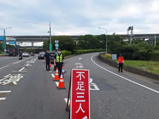 國慶連假出遊、購物車潮多 桃警籲駕駛人配合交管措施