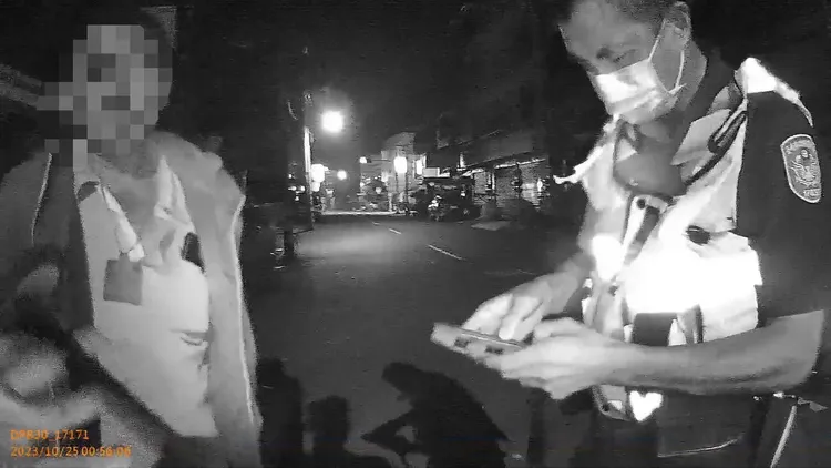 警方依公共危險罪嫌移送法辦。讀者提供