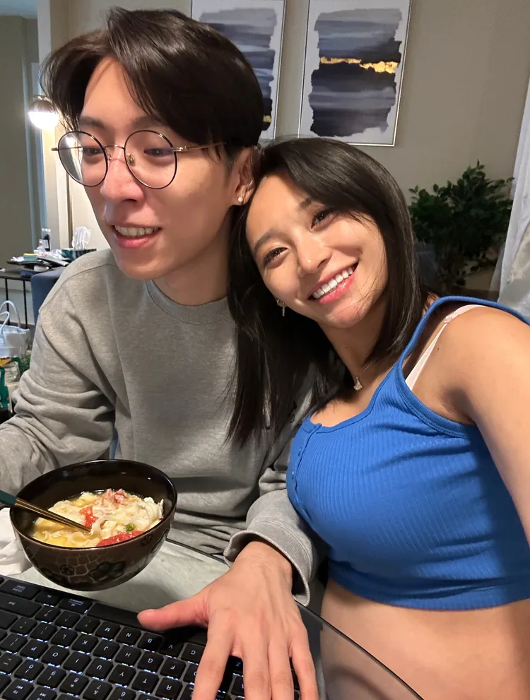 祈錦鈅與老公感情甜蜜蜜。本人提供