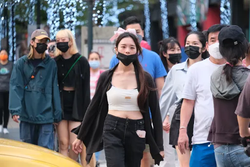 高溫飆33℃！明天各地多雲到晴　「這天」開始又要變天