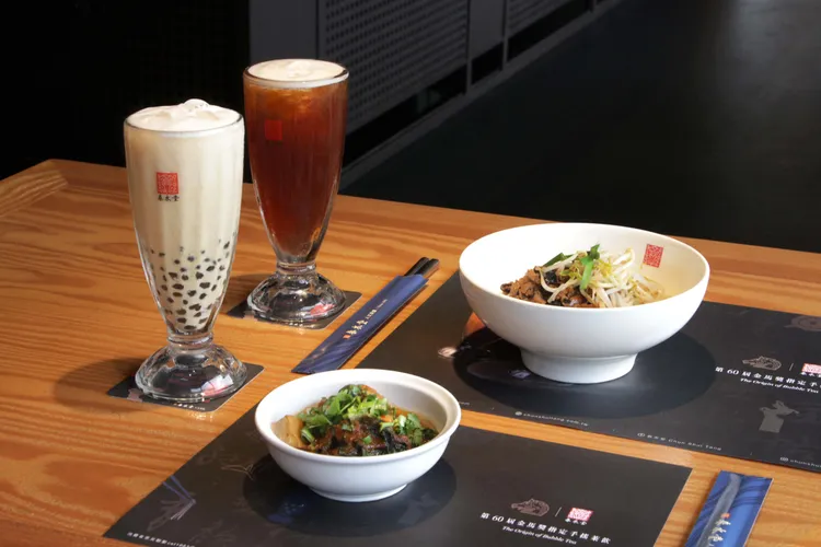 春水堂x金馬視覺設計很有典禮儀式感。業者提供