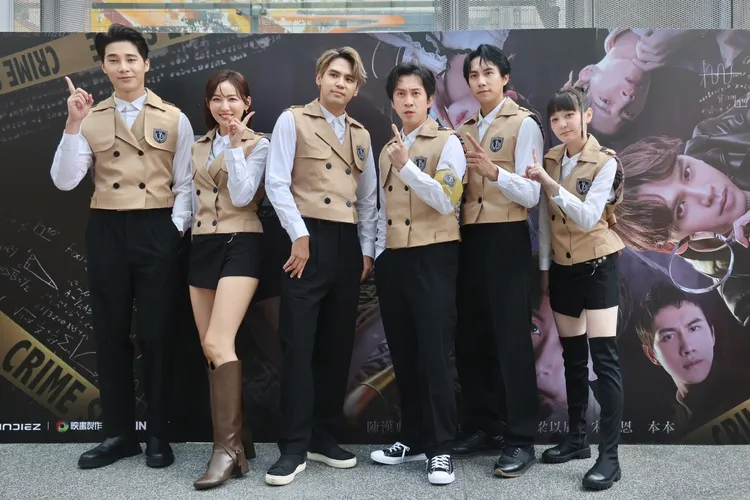 陳零九（左三）遇詐欺案代言費未拿，談及心情表示難過。林林攝