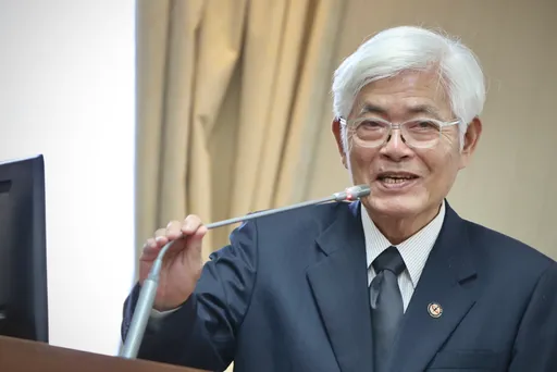 不在籍投票有谱? 李进勇曝公投将先行!再喊这法要修