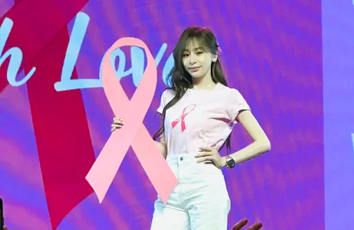 王心凌被爆斬斷富二代男友6年情 恢單後首露面狂喊「愛自己」