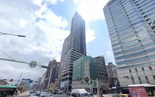 基泰卖楼获125亿元!买家曝光 早盘股价攻涨停