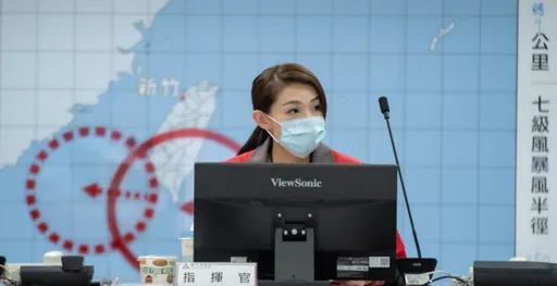 「小犬」挾強風竹市零星災情傳出　氣象站測得10級陣風