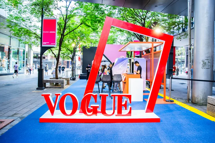 信義香堤大道設有多家品牌的限定快閃店。台北時裝周提供