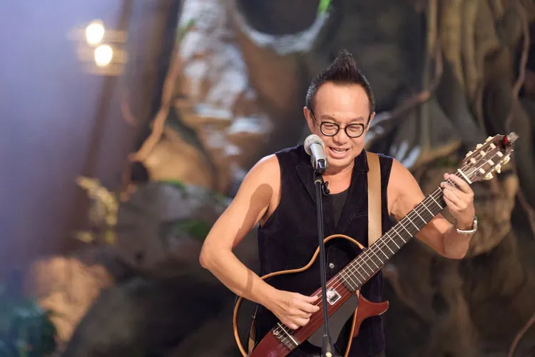 黃大煒唱歌逼哭鄧紫棋。湖南衛視提供