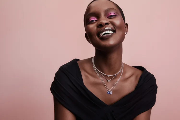 Pandora Timeless系列維持簡約優雅的設計。品牌提供