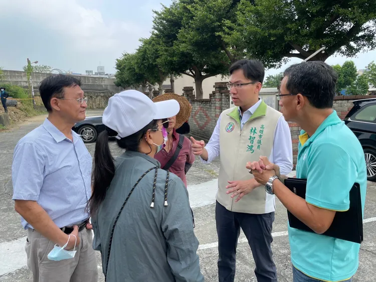 林智鴻今日與北門里長謝秀霞及歷史學者共同前往現勘。林智鴻服務處提供