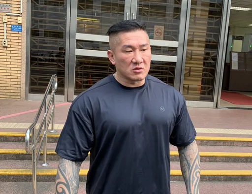 館長批女網紅性騷挨告！　出庭談藍白合批金溥聰「囂張」：現在穩贏了是不是？