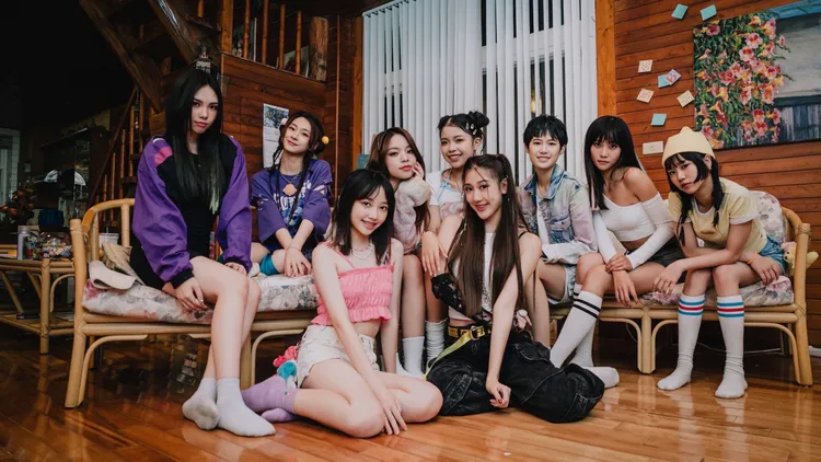 薄荷水晶秀超強魅力，把李岳秒收服。17LIVE提供