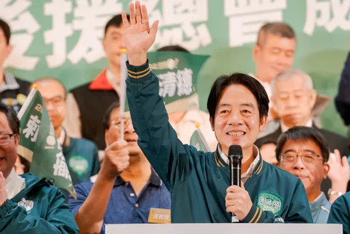 藍白將上談判桌 賴清德不忍了!搬「魔鏡說」喊:中共最希望看到他們合