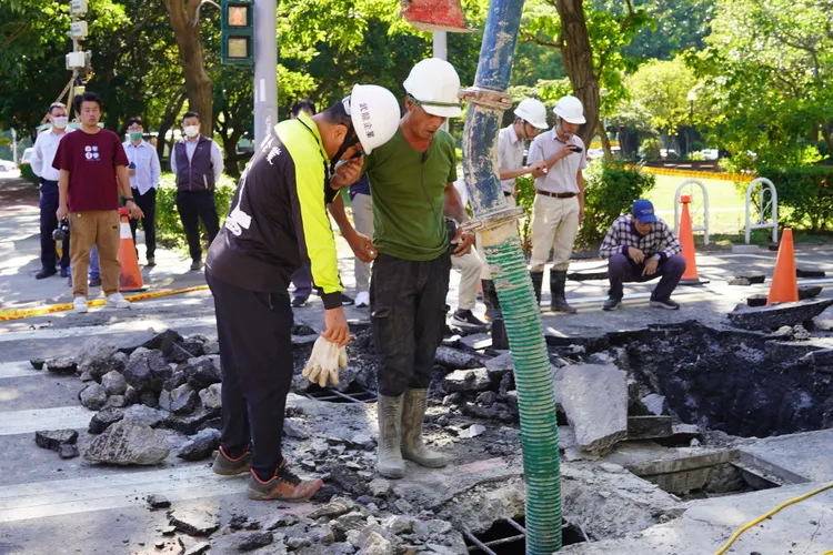 相關單位進行評估。翻攝畫面