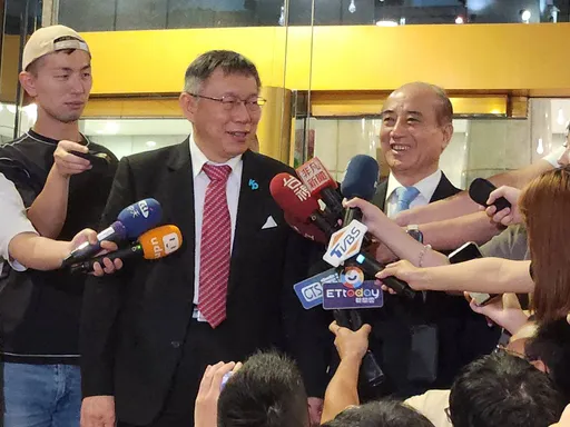 侯友宜急問「結婚對象是不是我」？　柯文哲見完王金平大笑回應了！