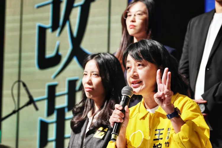 時代力量黨主席王婉諭出席募款餐會。林林攝