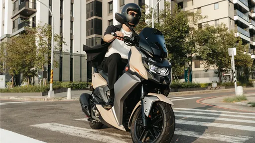 宏佳騰STR 250首批350台迅速售罄 標準版預告明年Q1上市