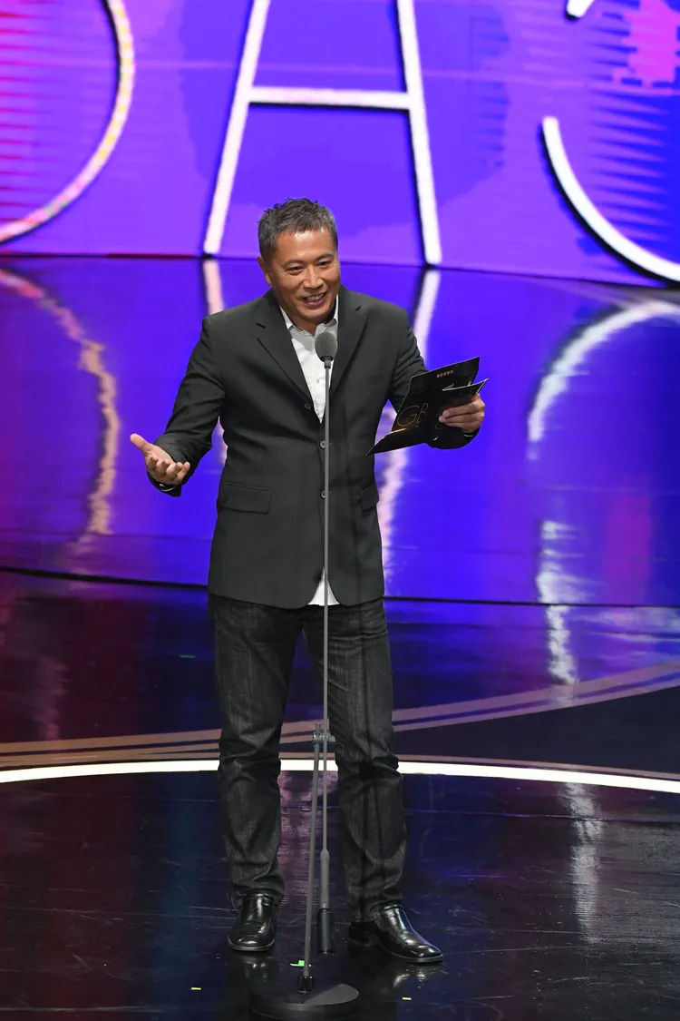 節目類評審總召李景白也擔任頒獎人。三立提供