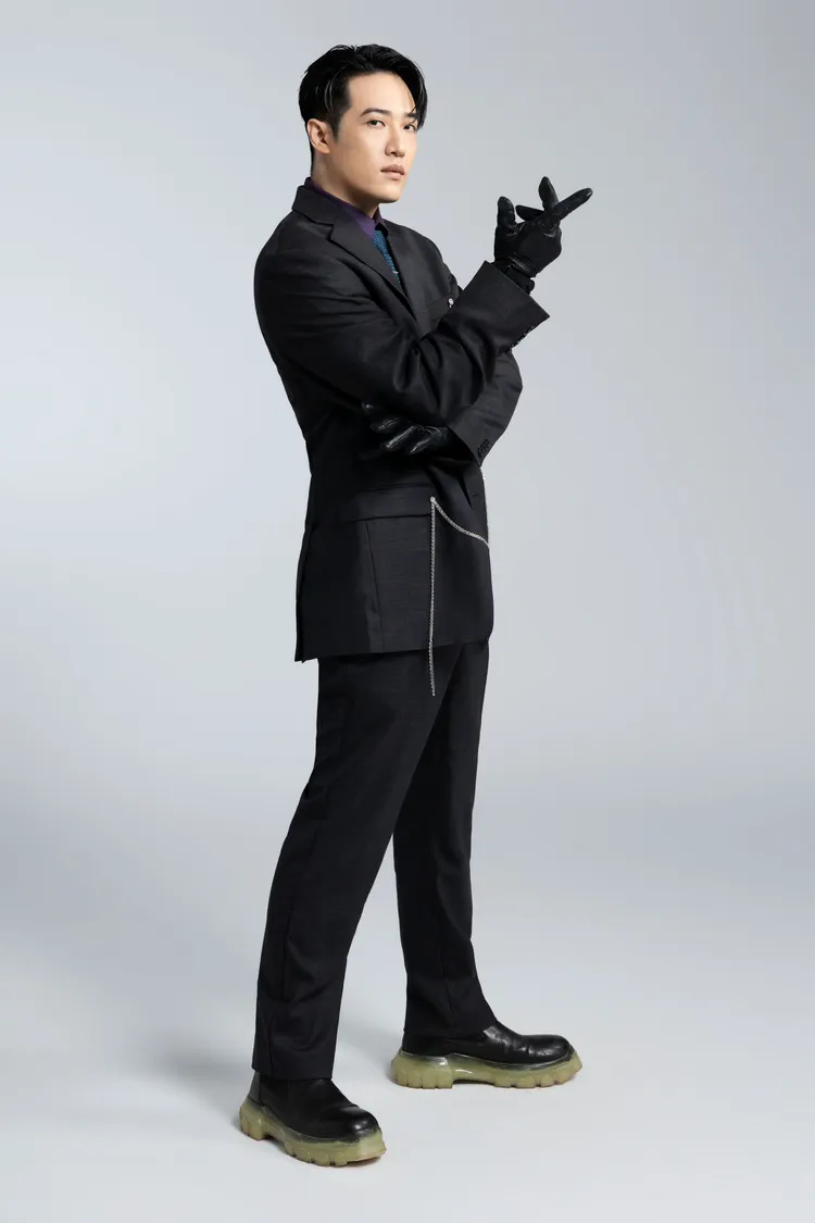 才剛鍍金的熊仔，擔任金鐘58表演嘉賓。三立提供