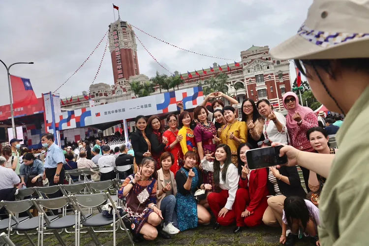 不少熱情民眾參與國慶大會。林林攝