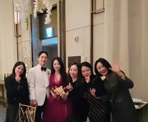 CHEN二寶都有了遲來3年的婚禮!影片曝光EXO全員出席祝福