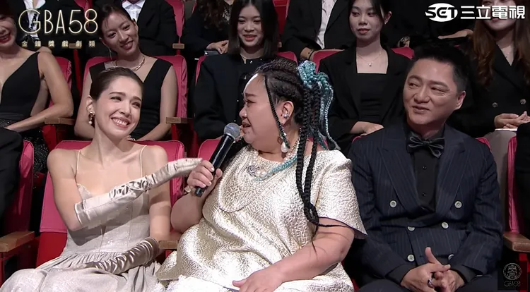 鍾欣凌虧自己像許瑋甯女僕。翻攝金鐘獎 Golden Bell Awards YT