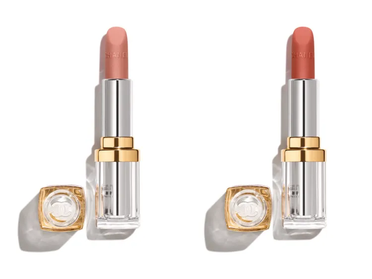 康朋街31號唇膏#1米色洋裝（左）、#2度假（右），各5220元。品牌提供