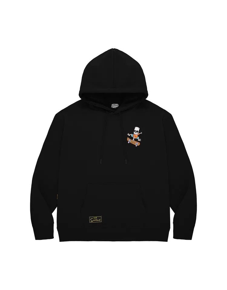 骷顱霸子帽T-黑，1390元。品牌提供