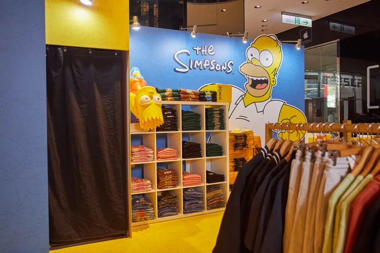 現場展示1:1等比的原版公仔。品牌提供