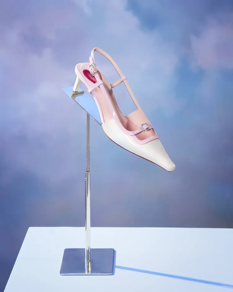 The Shape Of Lightness光之形系列。品牌提供