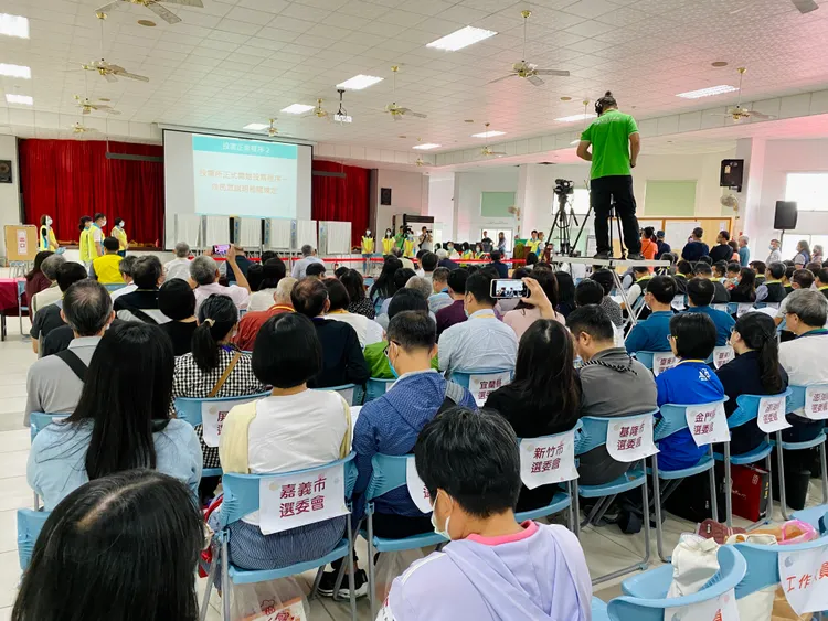 全國各縣市選委會均派員出席。王志弘攝