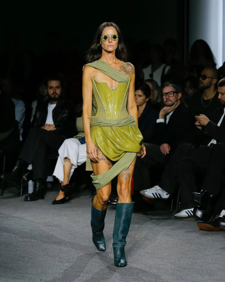 Vivienne Westwood 2024春夏時裝。品牌提供