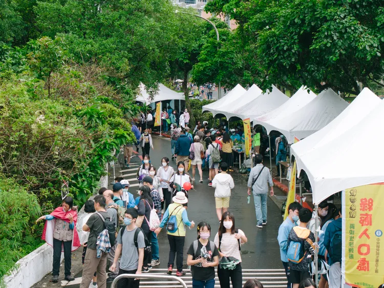 中研院舉行「院區開放」活動，湧進不少民眾。中研院提供