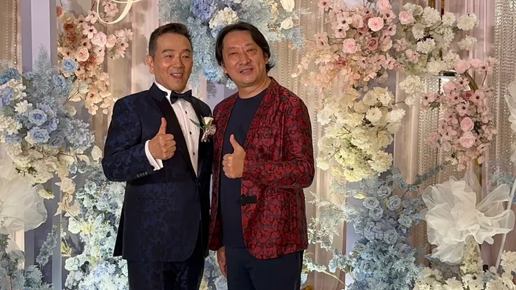 張晨光（左）和九孔有電影情緣。趙大智攝