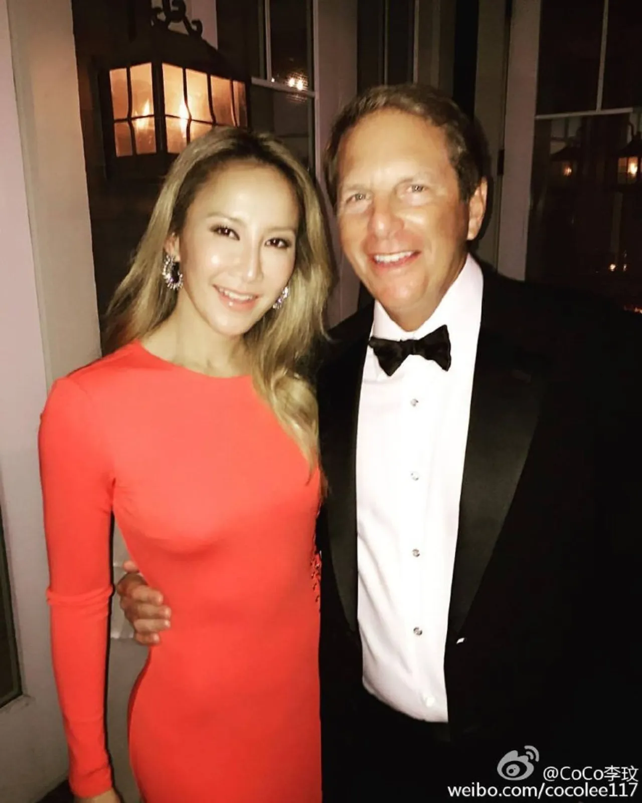 李玟媽怒批Bruce劈腿，公開聲討洋女婿 Bruce出軌。翻攝李玟微博