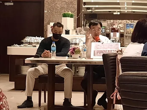 北市府顧問現身基泰說明會遭解聘！受災戶眼淚不被重視　將開記者會喊話蔣萬安