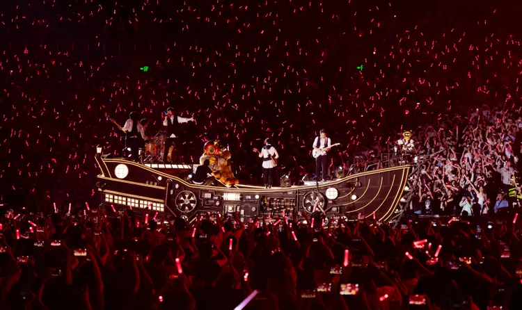 五月天「諾亞方舟」演唱會唱響廣州。相信音樂提供