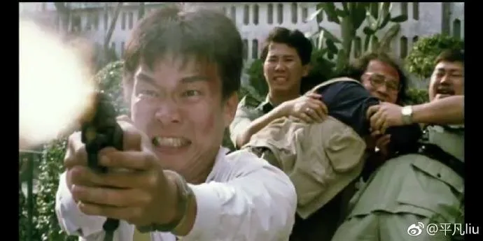 孟海（左）因《皇家師姐》奪下香港電影金像獎最佳男配角。翻攝孟海臉書