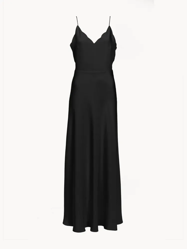 黑色扇貝紋洋裝，8萬5500元（暫定）。品牌提供