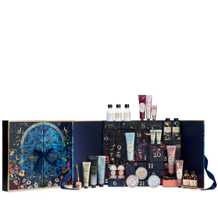 星熠幻境倒數月曆，6980元。品牌提供