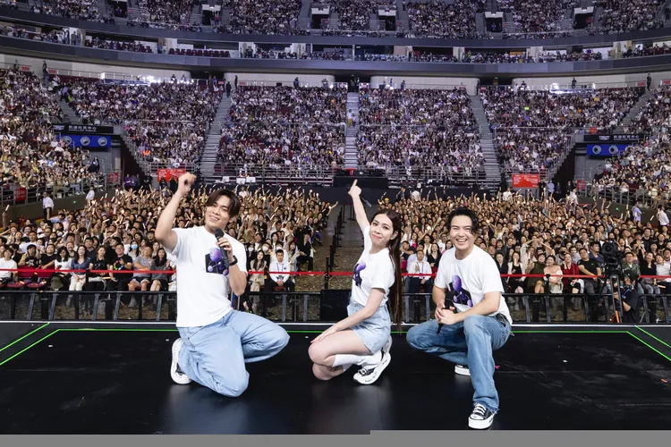 告五人日前登上北京凱迪拉克中心開唱。相信音樂提供