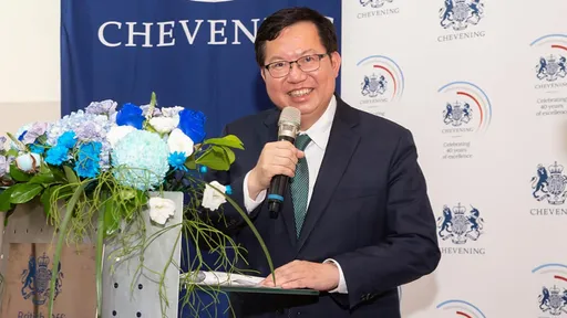 侯友宜廣告批「雞蛋門神」 鄭文燦提告:要選總統還如此缺乏民主素養