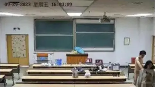 原神啟動!學生教室內「打Game變打砲」 監視器揭露玩到這裡慾火焚身