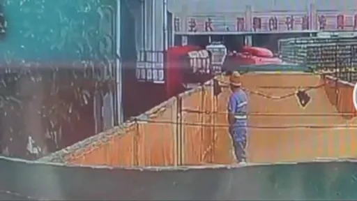 中國青島啤酒廠「加尿不加價」 影片曝光!網驚:再喝不下尿黃色啤酒