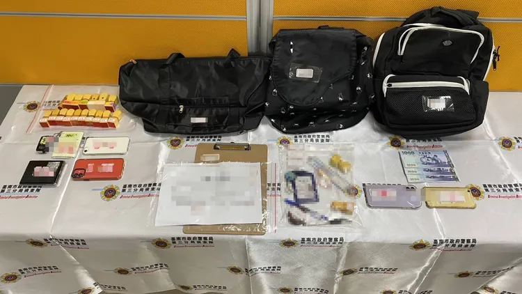 警方查扣一批證物，將溯源擴大偵辦。讀者提供