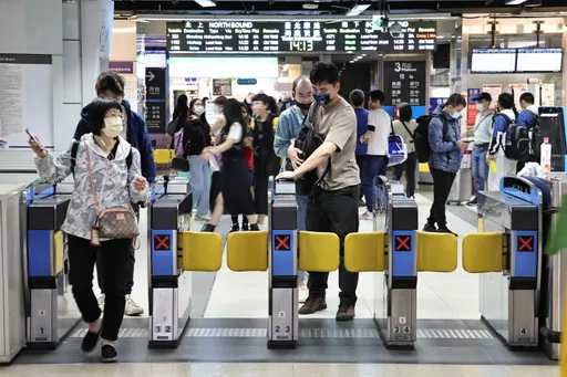 花蓮東方6.2地震　影響台鐵18列次、旅客3400人