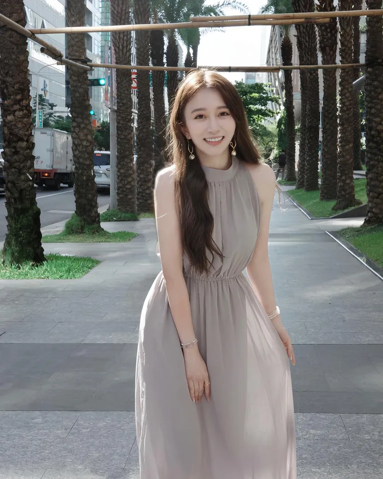 篠崎泫長相甜美。翻攝自篠崎泫臉書