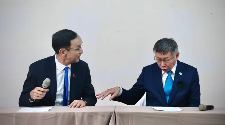 柯文哲表示跟朱立倫有一個共識，可以解決的部分先解決。林林攝